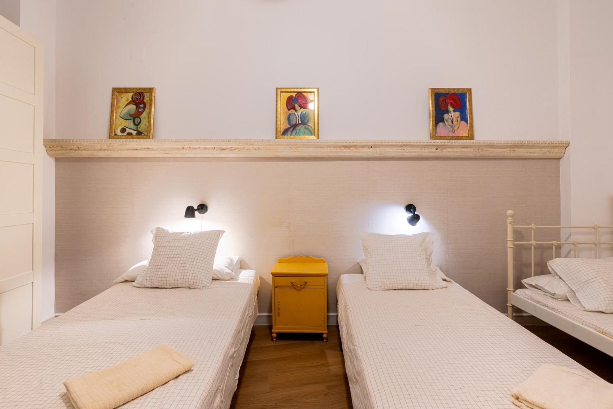 House Sevillana Parking Екстер'єр фото