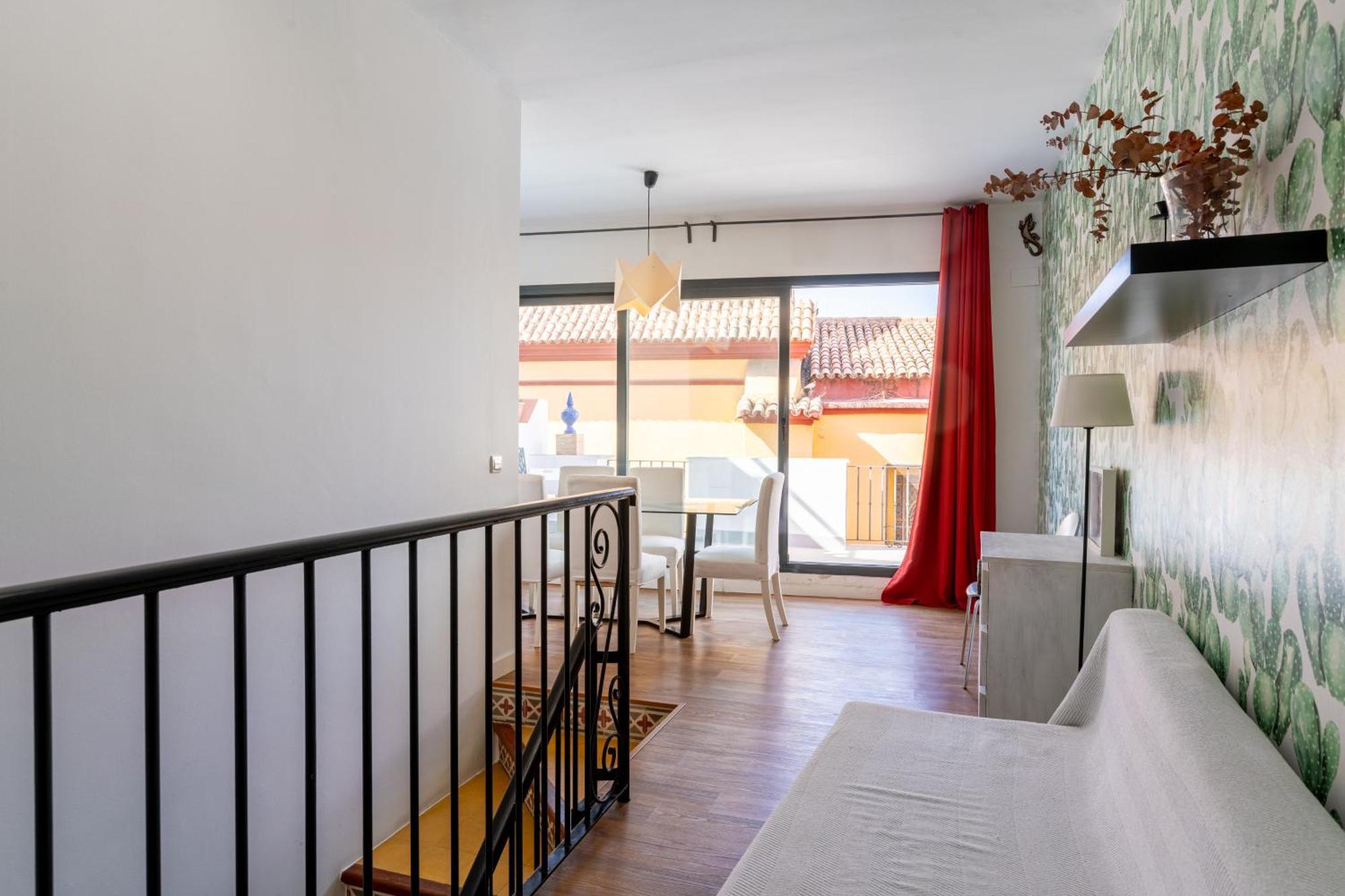 House Sevillana Parking Екстер'єр фото