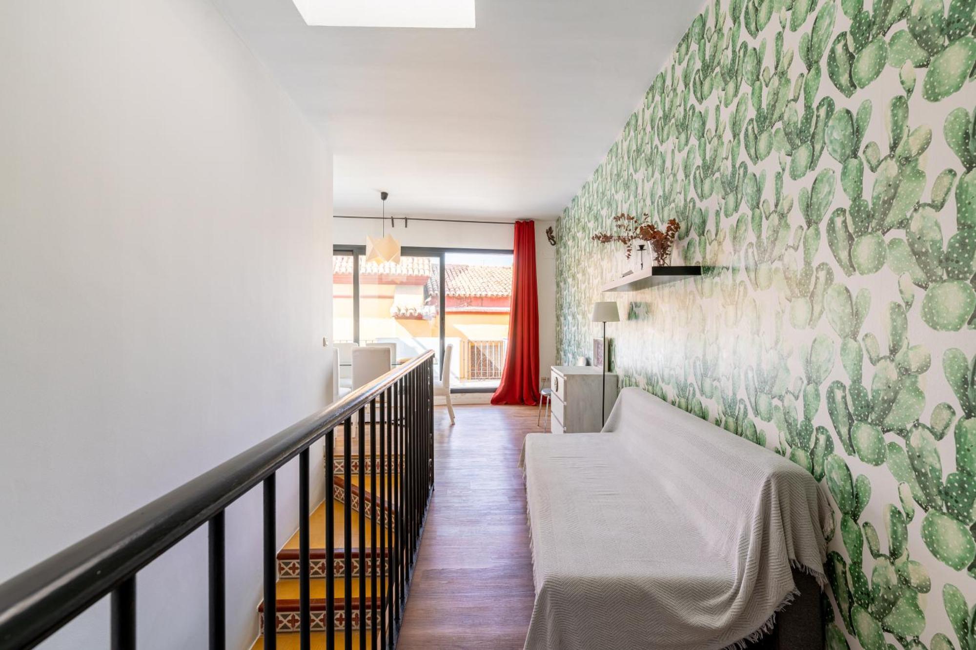 House Sevillana Parking Екстер'єр фото