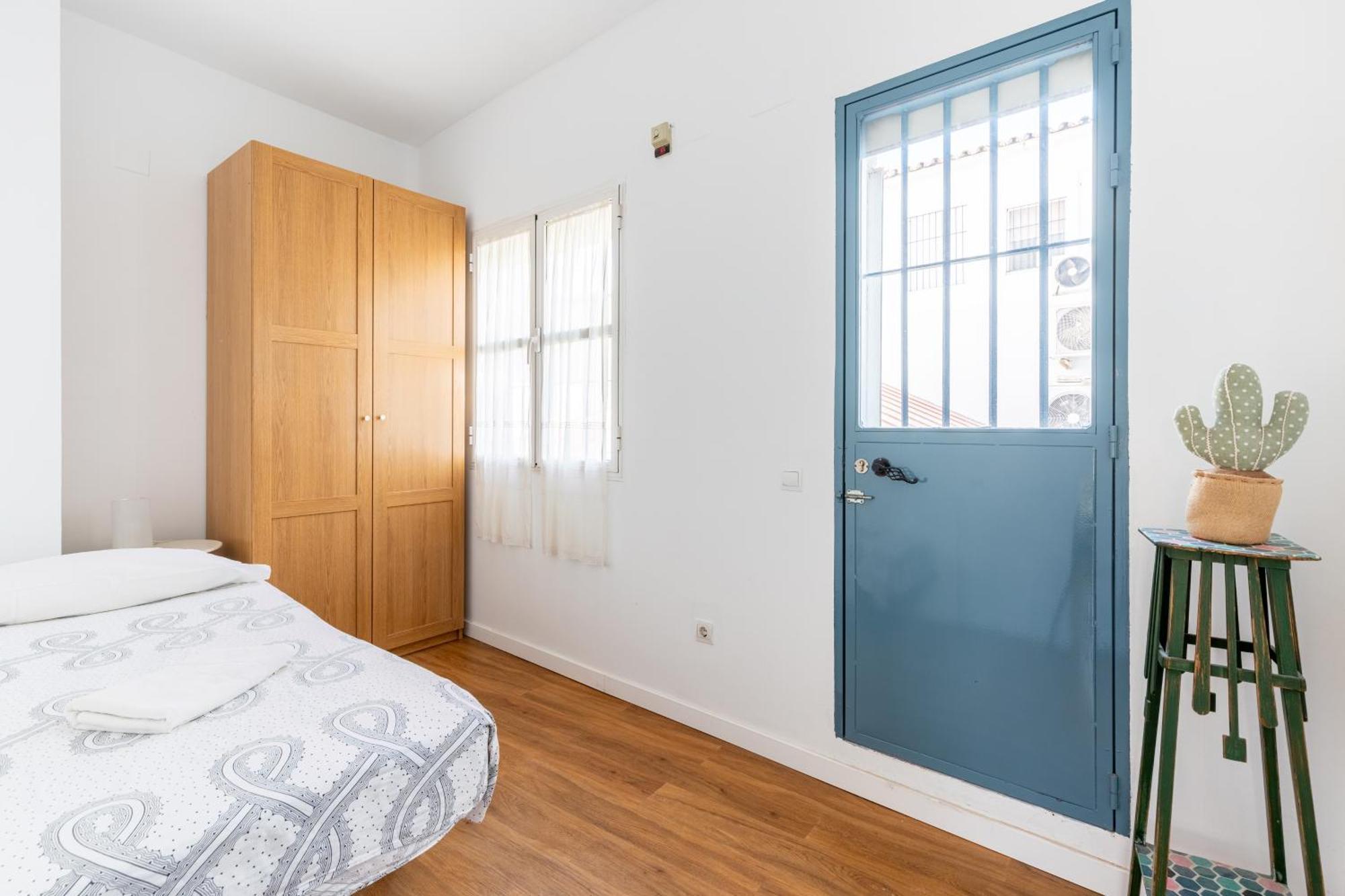 House Sevillana Parking Екстер'єр фото
