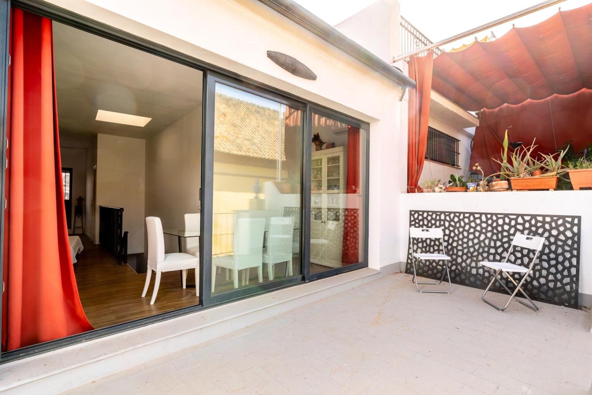 House Sevillana Parking Екстер'єр фото
